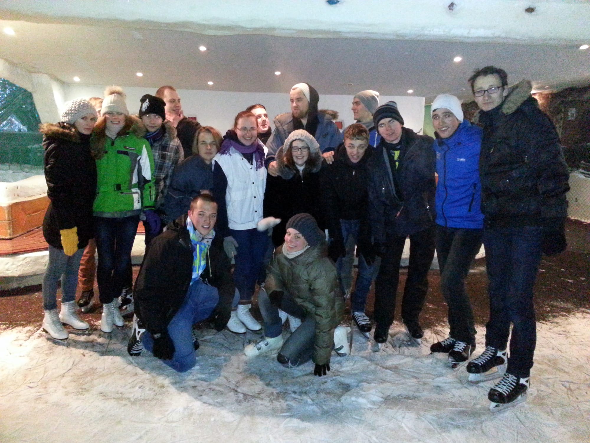 Kā datoriķi devās slidināties