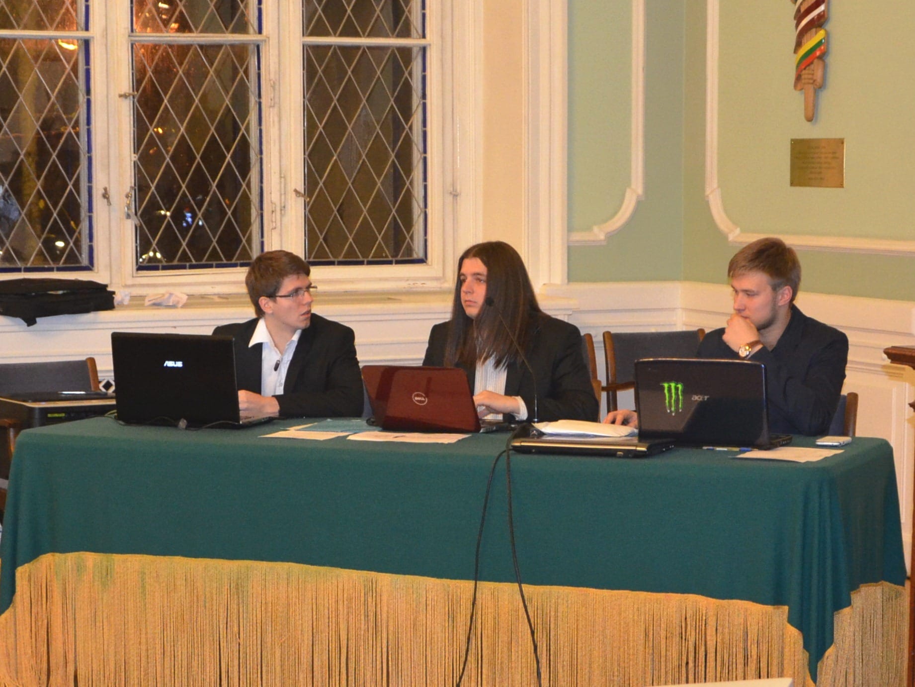 Priekšsēdētājs - Eniņš, vietnieks - Treiguts, LU SP - Ozoliņš un Šāblis