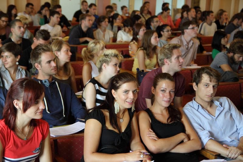 Studenti vērš uzmanību nepietiekamajam finansējumam augstākajai izglītībai