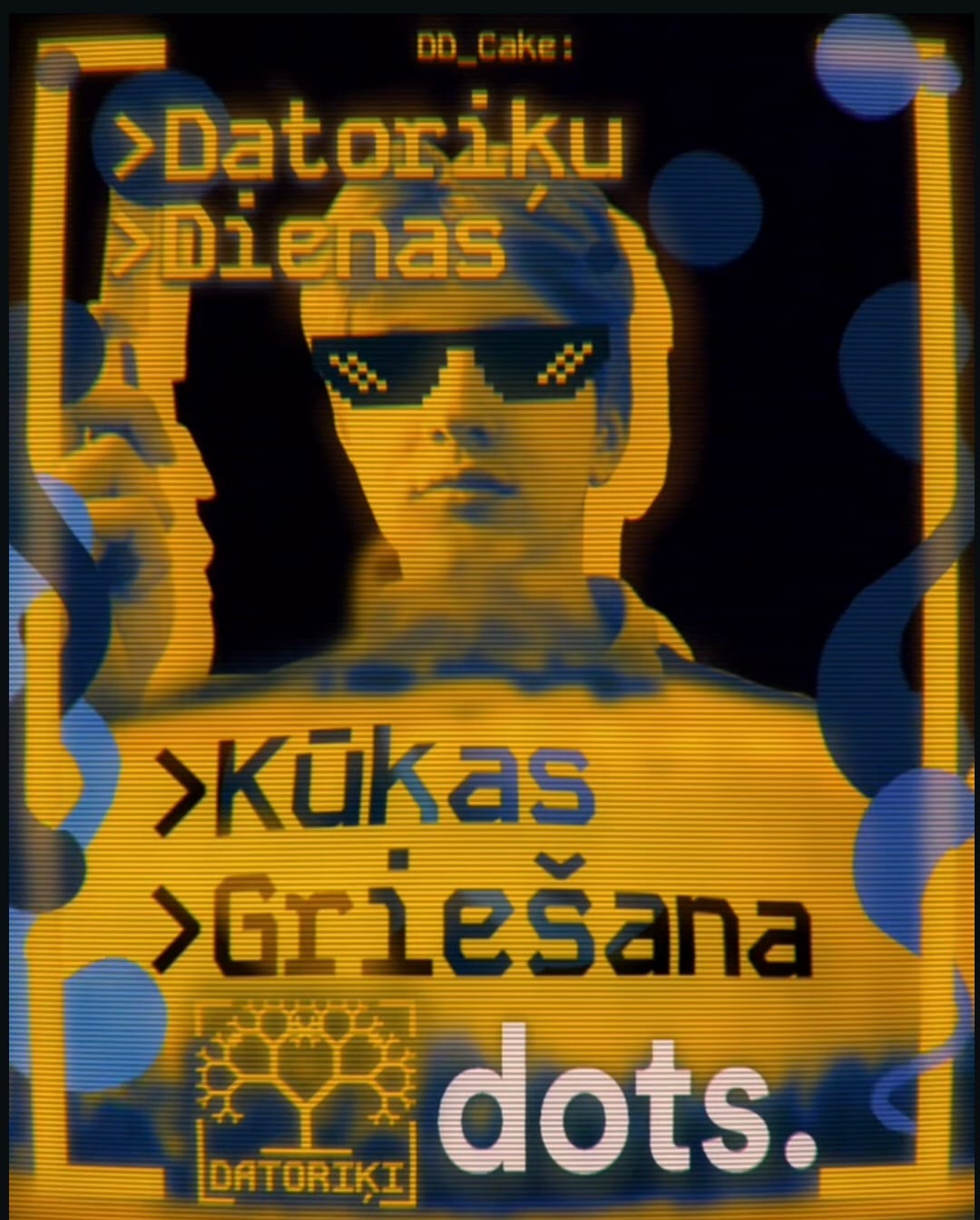 Datoriķu dienu kūkas griešana!